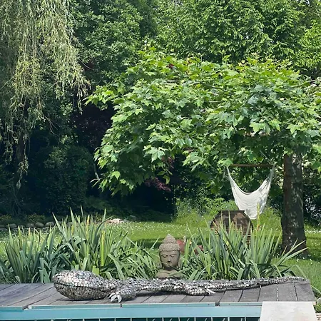 Exklusive Wohneinheit Mit Panoramablick Und Pool