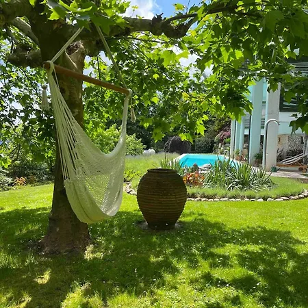 Exklusive Wohneinheit Mit Panoramablick Und Pool