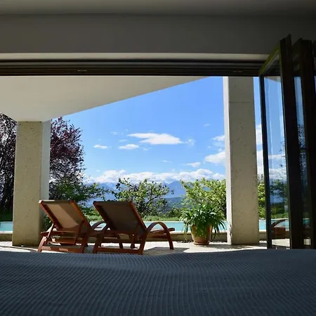 Exklusive Wohneinheit Mit Panoramablick Und Pool דירה